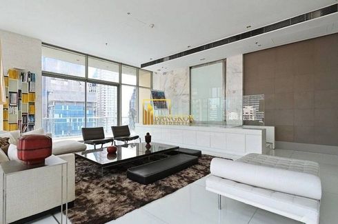 3 Bedroom Condo for sale in The Legend Saladaeng, Silom, Bangkok near MRT Silom