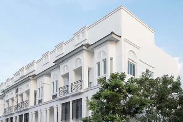 3 Bedroom Townhouse for rent in Leon Sukhumvit 62, Bang Chak, Bangkok near BTS Bang Chak