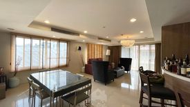 3 Bedroom Condo for sale in The Rise Sukhumvit 39, Khlong Tan Nuea, Bangkok near BTS Phrom Phong