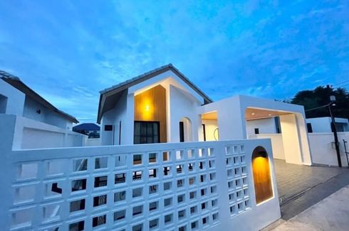 3 Bedroom House for sale in Surasak, Chonburi