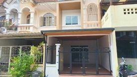 2 Bedroom Townhouse for sale in Tha Raeng, Bangkok