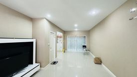 3 Bedroom Townhouse for Sale or Rent in Patio Rama II ( Soi 33 ), Bang Mot, Bangkok