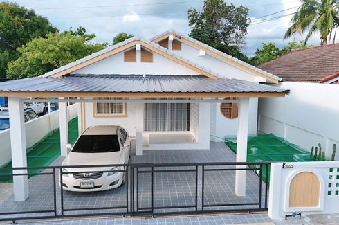 3 Bedroom House for sale in Surasak, Chonburi