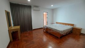 2 Bedroom Condo for rent in PR Court, Khlong Tan Nuea, Bangkok