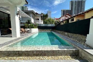 4 Bedroom Villa for Sale or Rent in Chonburi