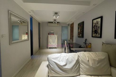 2 Bedroom Condo for sale in C Style, Sam Sen Nok, Bangkok near MRT Huai Khwang