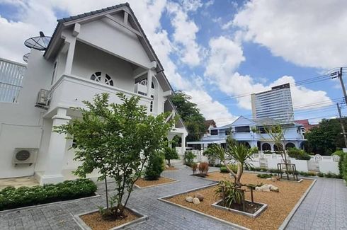 3 Bedroom House for rent in Bang Na, Bangkok