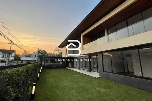 5 Bedroom House for rent in Bang Na, Bangkok