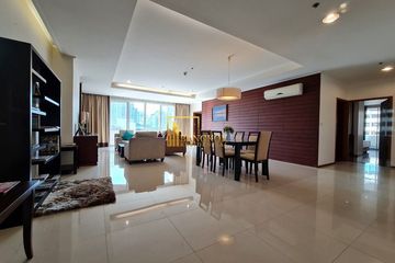 3 Bedroom Serviced Apartment for rent in Piyathip Place, Khlong Tan Nuea, Bangkok near BTS Phrom Phong