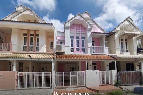 3 Bedroom Townhouse for sale in Baan Warangkool Klong 3, Lat Sawai, Pathum Thani