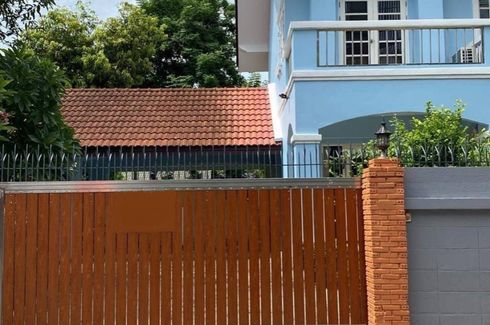 3 Bedroom House for rent in Bang Na, Bangkok near BTS Udom Suk