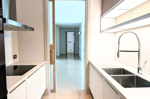 3 Bedroom Condo for sale in Sindhorn Residence, Langsuan, Bangkok near BTS Ploen Chit