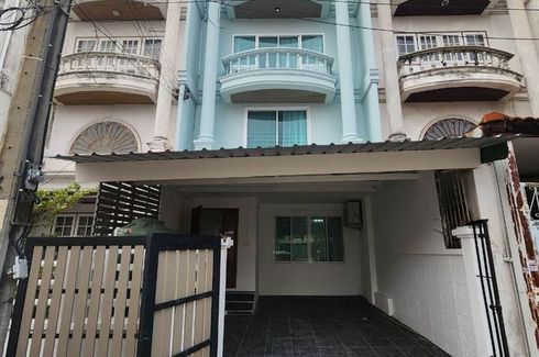 5 Bedroom Townhouse for rent in Bang Na, Bangkok