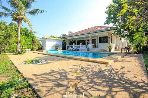 3 Bedroom Villa for sale in Nong Kae, Prachuap Khiri Khan