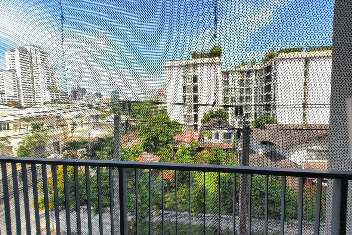 Watthana, Bangkok - Photo 3