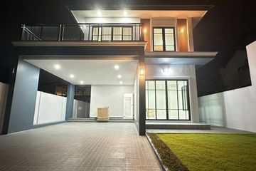 4 Bedroom House for sale in Surasak, Chonburi