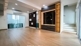 Townhouse for sale in Indy Bangna-Ramkhamhaeng 2, Dokmai, Bangkok