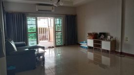 4 Bedroom Townhouse for rent in Chom Phon, Bangkok near MRT Lat Phrao