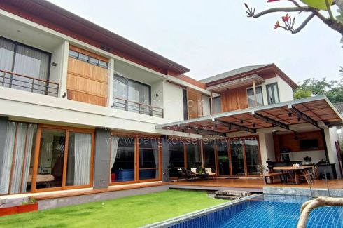 5 Bedroom House for sale in Phra Khanong Nuea, Bangkok near BTS Phra Khanong