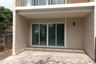 Townhouse for sale in Tha Raeng, Bangkok near MRT Vatcharaphon