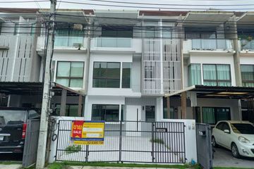 Townhouse for sale in Tha Raeng, Bangkok near MRT Ram Inthra Km.6