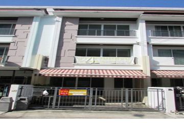 Townhouse for sale in Khlong Chan, Bangkok