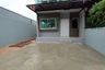 Townhouse for sale in Saphan Sung, Bangkok near Airport Rail Link Ban Thap Chang