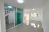 Townhouse for sale in Nuan Chan, Bangkok