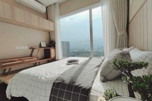 2 Bedroom Condo for sale in The Saint Residences, Chom Phon, Bangkok near MRT Phahon Yothin