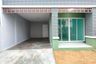 Townhouse for sale in Sinthawi Grand Village, Tha Kham, Bangkok
