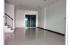 Townhouse for sale in Grandity Suvarnabhumi, Thap Yao, Bangkok