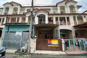 Townhouse for sale in Dokmai, Bangkok