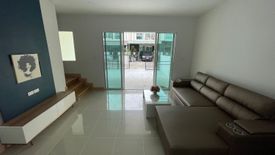 Townhouse for sale in Si Kan, Bangkok