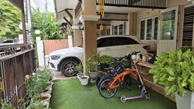 3 Bedroom Townhouse for sale in Bang Khanun, Nonthaburi