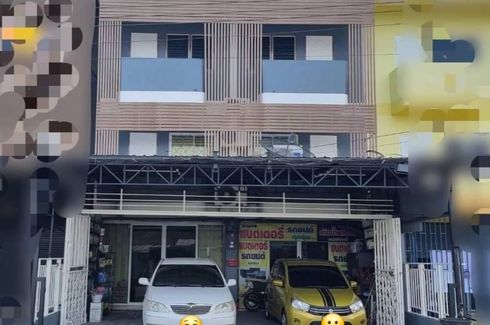 7 Bedroom Commercial for sale in Ban Puek, Chonburi