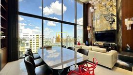 3 Bedroom Condo for sale in Vittorio, Khlong Tan Nuea, Bangkok near BTS Phrom Phong