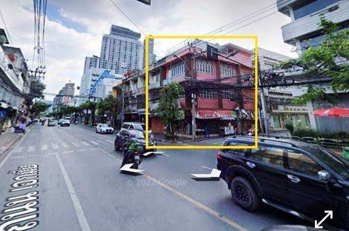 Commercial for sale in Phra Khanong Nuea, Bangkok