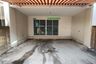 Townhouse for sale in Lat Krabang, Bangkok