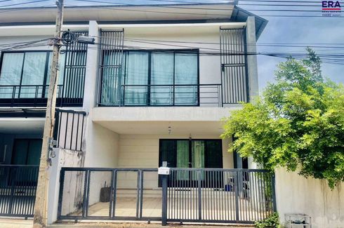 3 Bedroom Townhouse for sale in Wat Pradu, Surat Thani