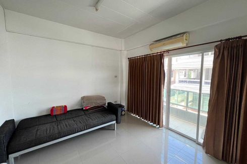 8 Bedroom Commercial for sale in Nong Khang Khok, Chonburi