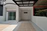Townhouse for sale in Nong Khang Phlu, Bangkok