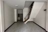 Townhouse for sale in Khlong Sam Prawet, Bangkok near Airport Rail Link Lat Krabang