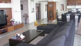 4 Bedroom Condo for Sale or Rent in Watermark Chaophraya River, Bang Lamphu Lang, Bangkok