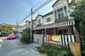 Townhouse for sale in Khlong Thanon, Bangkok