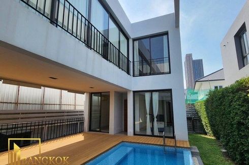 4 Bedroom House for rent in Phra Khanong, Bangkok near BTS Thong Lo