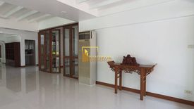3 Bedroom House for rent in Phra Khanong, Bangkok near BTS Ekkamai
