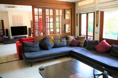 4 Bedroom House for rent in Phra Khanong Nuea, Bangkok