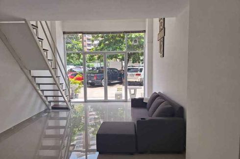 2 Bedroom Condo for Sale or Rent in View Talay 1, Nong Prue, Chonburi