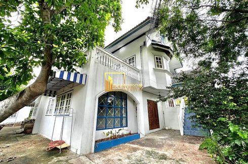 3 Bedroom House for rent in Khlong Ton Sai, Bangkok near BTS Charoen Nakhon