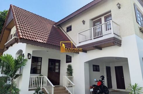 3 Bedroom House for rent in Khlong Tan Nuea, Bangkok